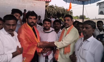 హనుమంతుడి సేవలో రాజ్ కుమార్ రెడ్డి