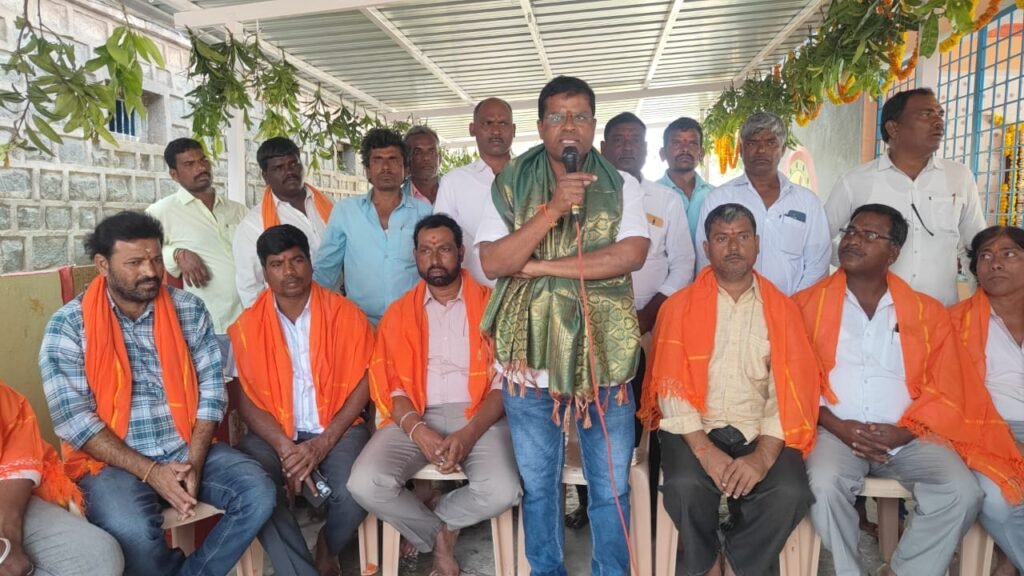 మైసమ్మ జాతరలో పాల్గొన్న భీష్మరాజ్ ఫౌండేషన్ కమిటీ సభ్యులు