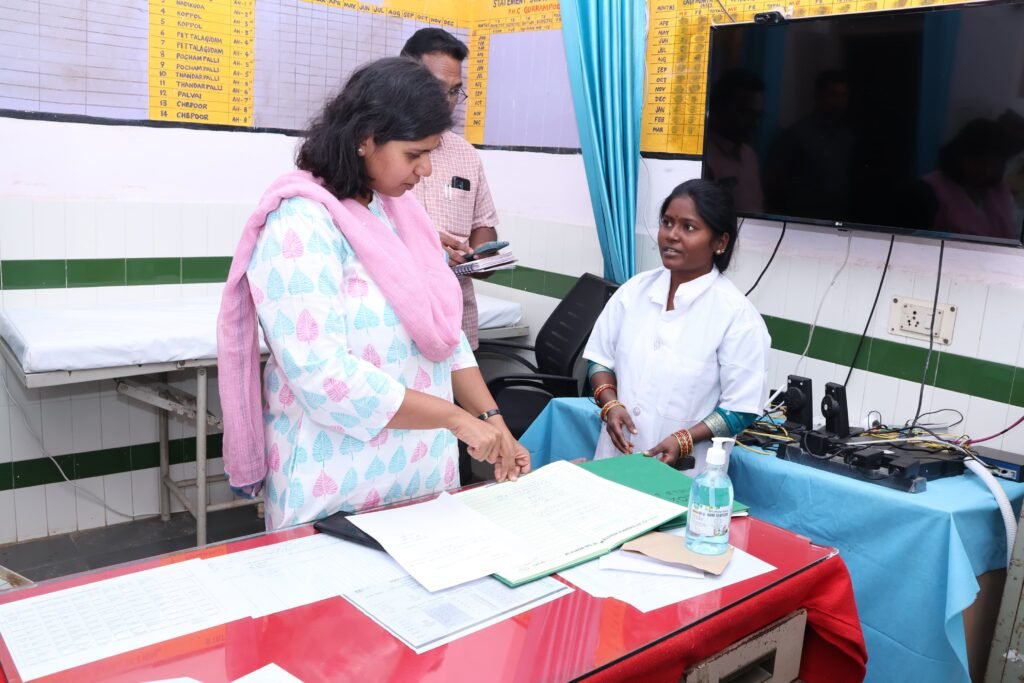 గుర్రంపోడు ప్రాథమిక ఆరోగ్య కేంద్రం ఆకస్మిక తనిఖీ.. 8 మంది ఉద్యోగులపై చర్యలు