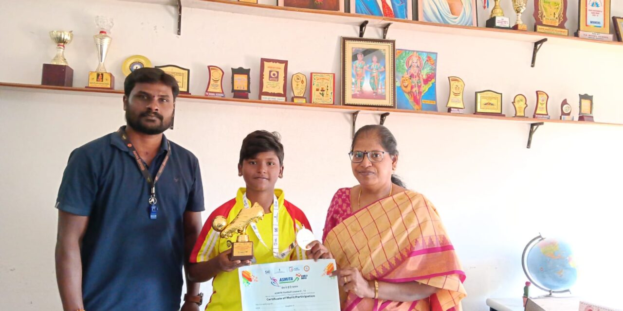 ఖేలో ఇండియా ఫుట్బాల్ సెలక్షన్స్లో మెరిసిన కురుమళ్ళ అరుణ జ్యోతి