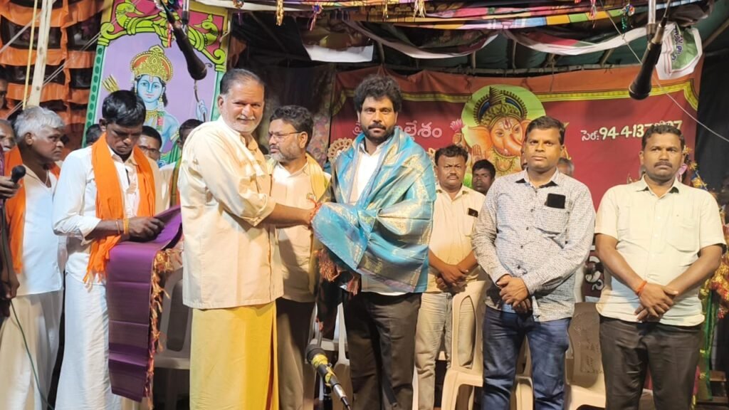 ప్రతిఒక్కరూ ఆధ్యాత్మిక చింతనను అలవర్చుకోవాలి రాజ్ కుమార్ రెడ్డి