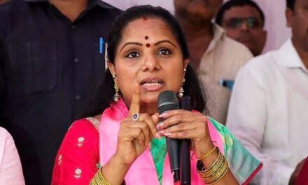 బీఆర్ఎస్‌ నాయకులపై కవిత సంచలన వ్యాఖ్యలు
