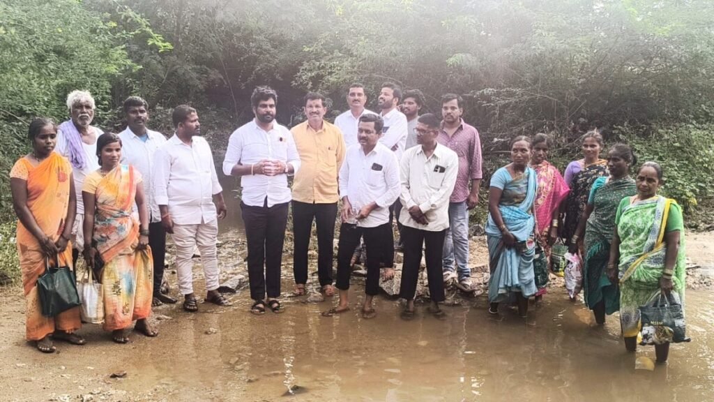 హైదరాబాద్-నక్క రామయ్య కాలనీ రోడ్డులో బ్రిడ్జి నిర్మించాలి