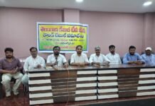 పాత పద్దతిలోనే అక్రిడేషన్ కార్డులను మంజూరు చేయాలి